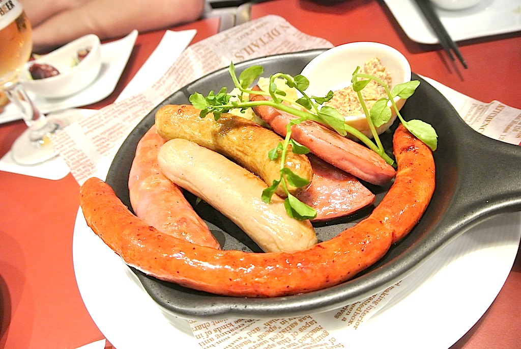 http://dinner.tokyo-review.com/image/DSC_9015.JPG