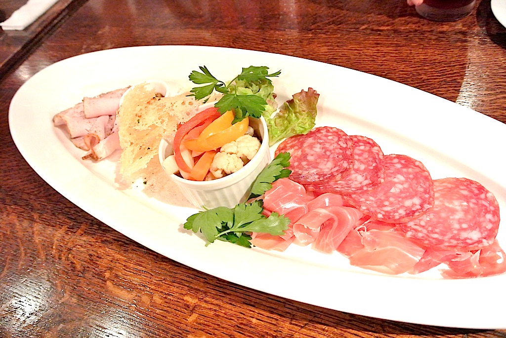 http://dinner.tokyo-review.com/image/DSC_9613.JPG