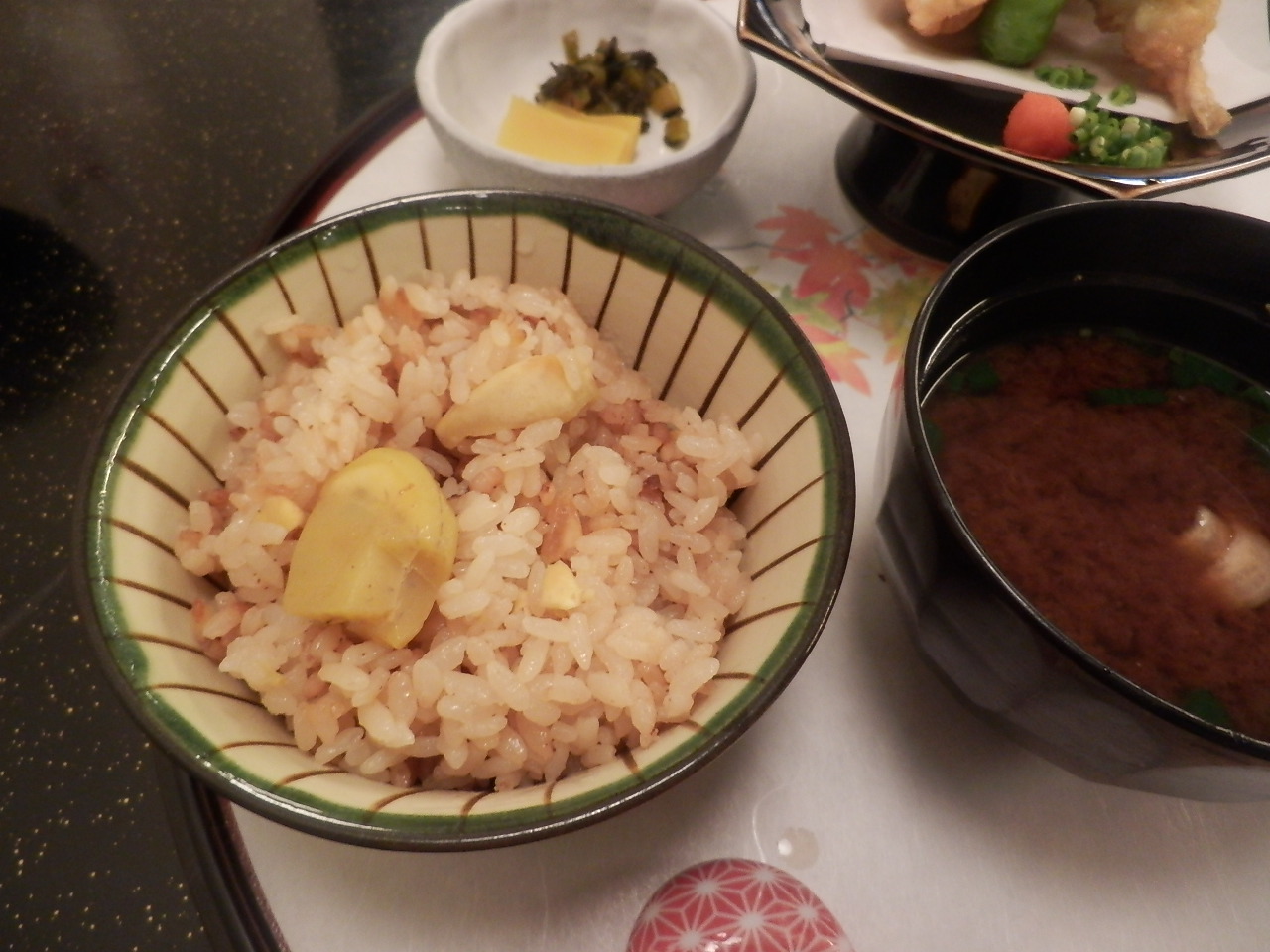 http://dinner.tokyo-review.com/image/P9211582.JPG