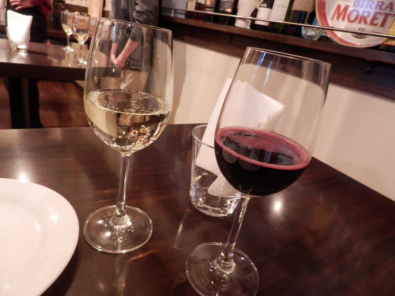 http://dinner.tokyo-review.com/image/PB102279.JPG