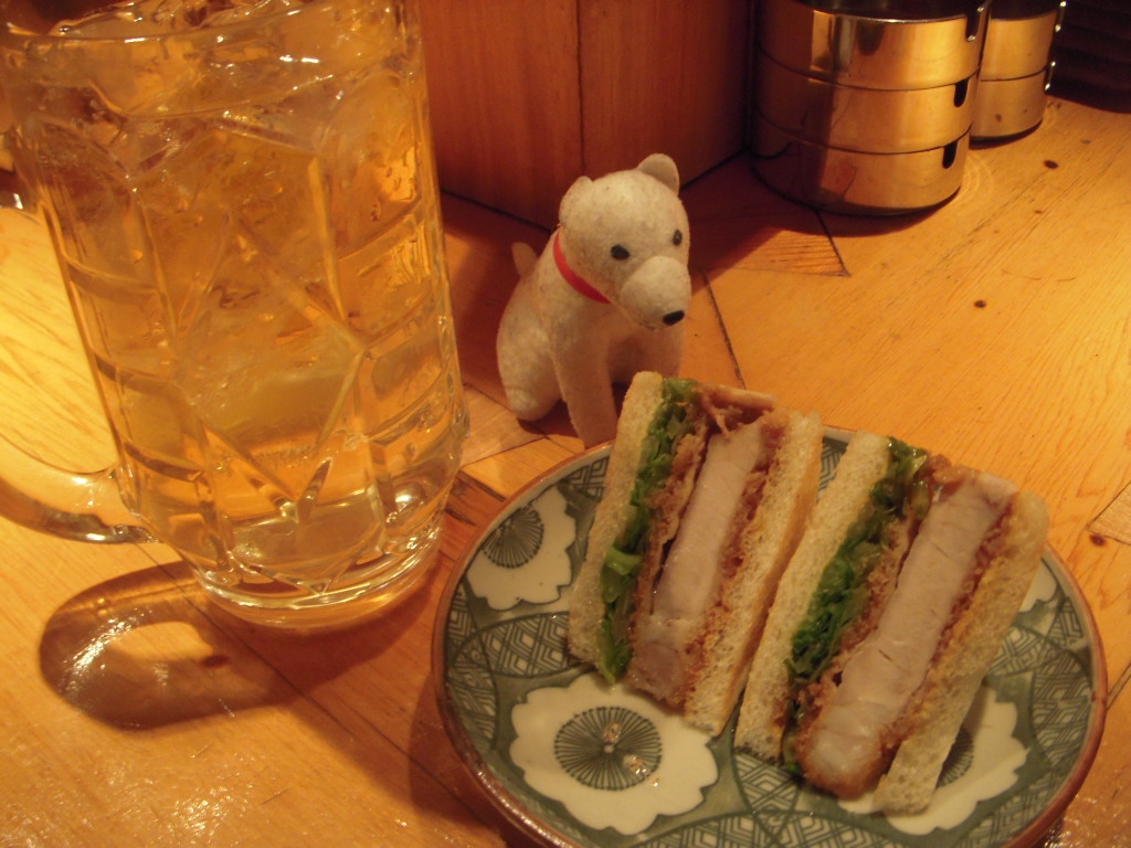 http://dinner.tokyo-review.com/image2/DSCN9820.JPG