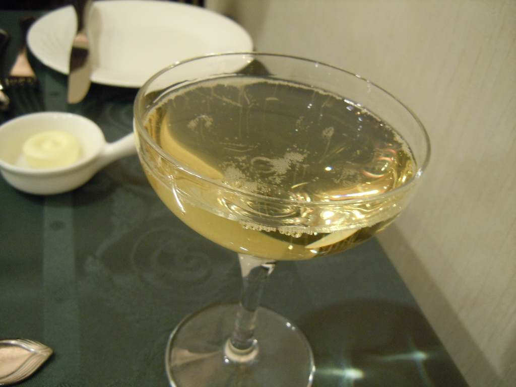 http://dinner.tokyo-review.com/image3/DSCN0275.JPG
