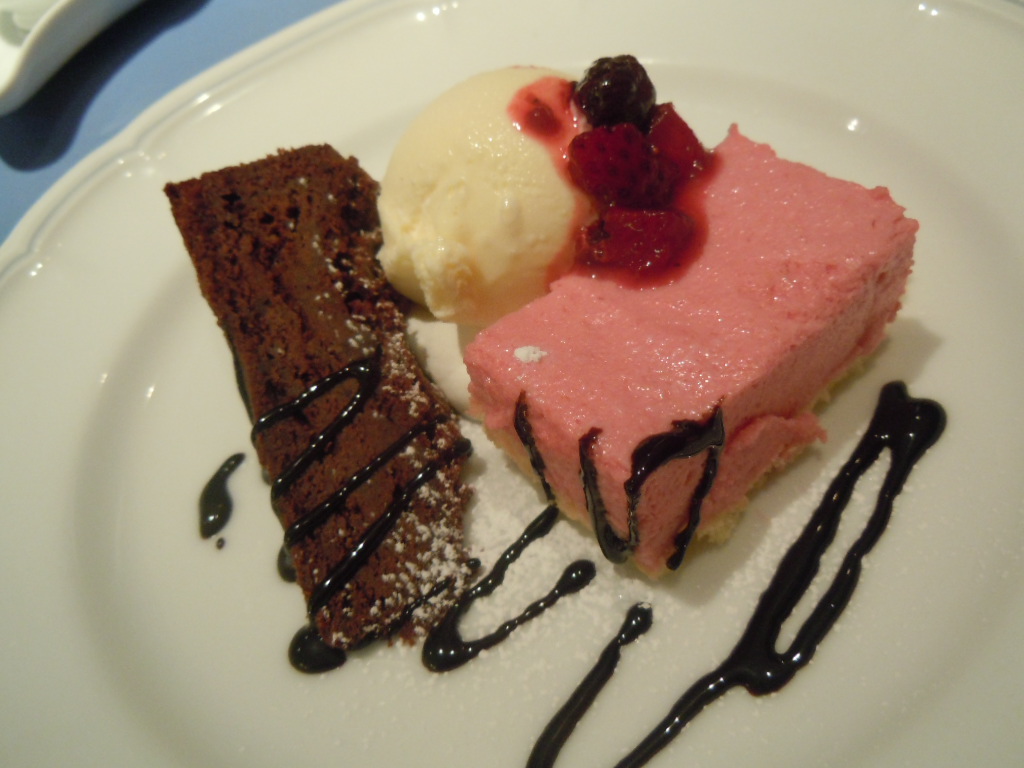 http://dinner.tokyo-review.com/image3/DSCN6556.JPG