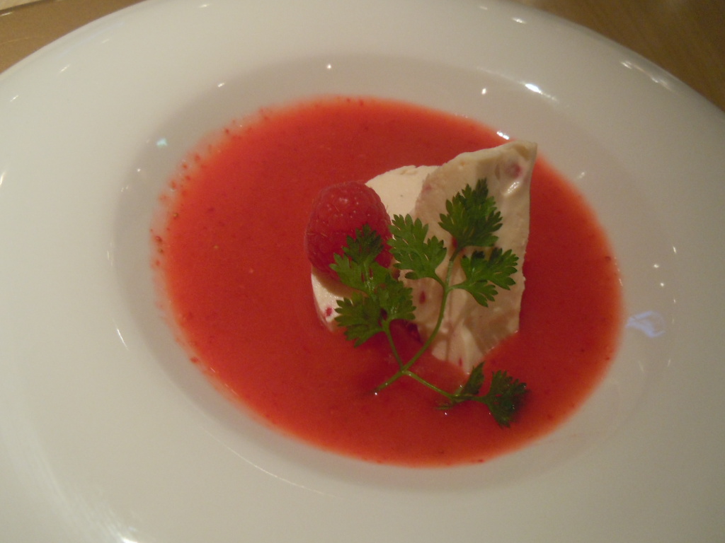 http://dinner.tokyo-review.com/image3/DSCN7853.JPG