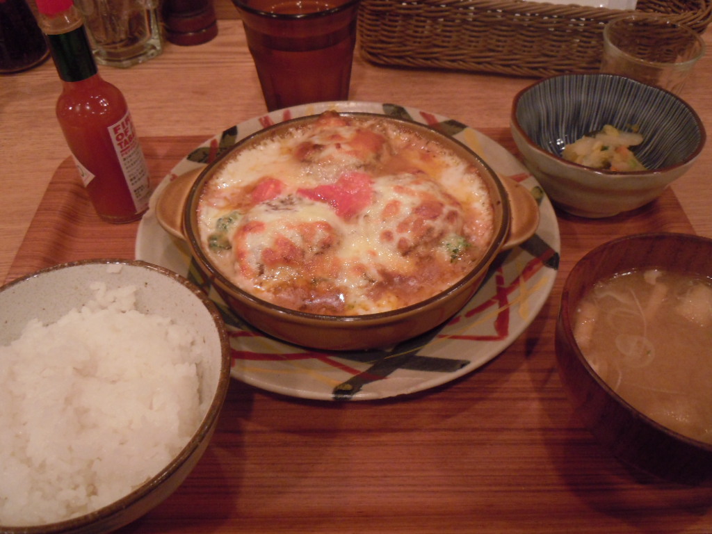 http://dinner.tokyo-review.com/image3/DSCN8299.JPG