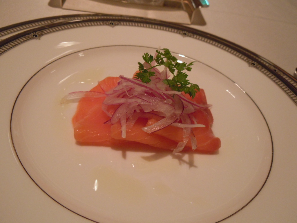 http://dinner.tokyo-review.com/image3/DSCN8581.JPG