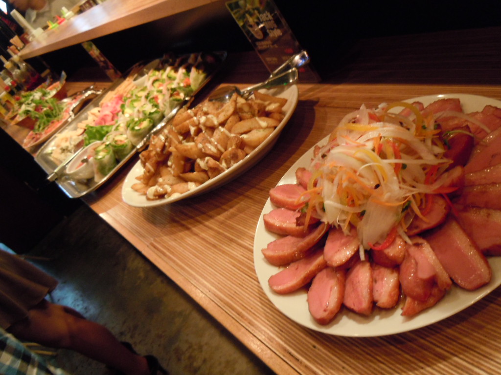 http://dinner.tokyo-review.com/image3/DSCN8656.JPG