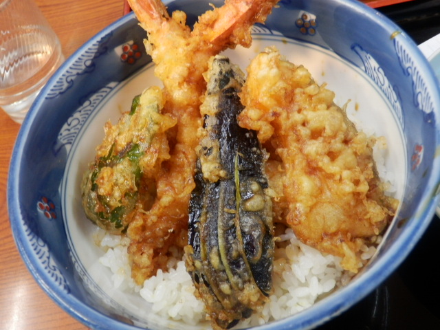 http://dinner.tokyo-review.com/image3/P1280440.JPG