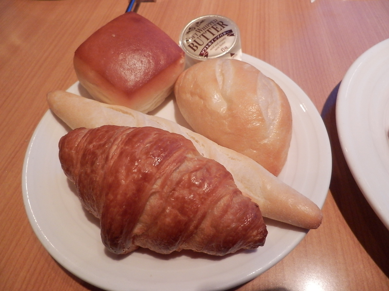 http://dinner.tokyo-review.com/image3/P6020336.JPG