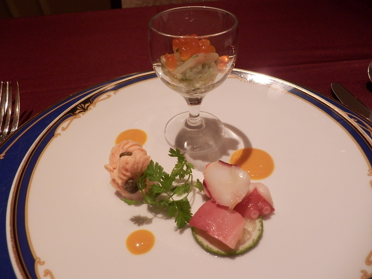 http://dinner.tokyo-review.com/image4/PA121916.JPG