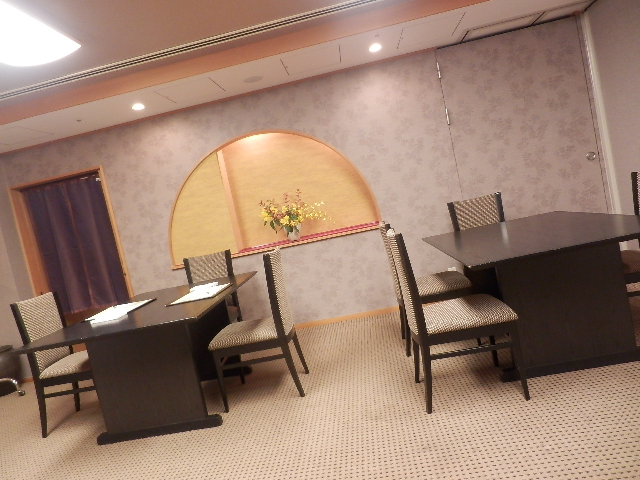http://dinner.tokyo-review.com/image4/PB222388.JPG