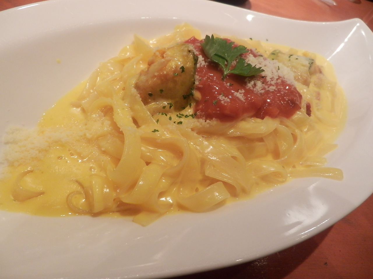 http://dinner.tokyo-review.com/image4/PB262420.JPG