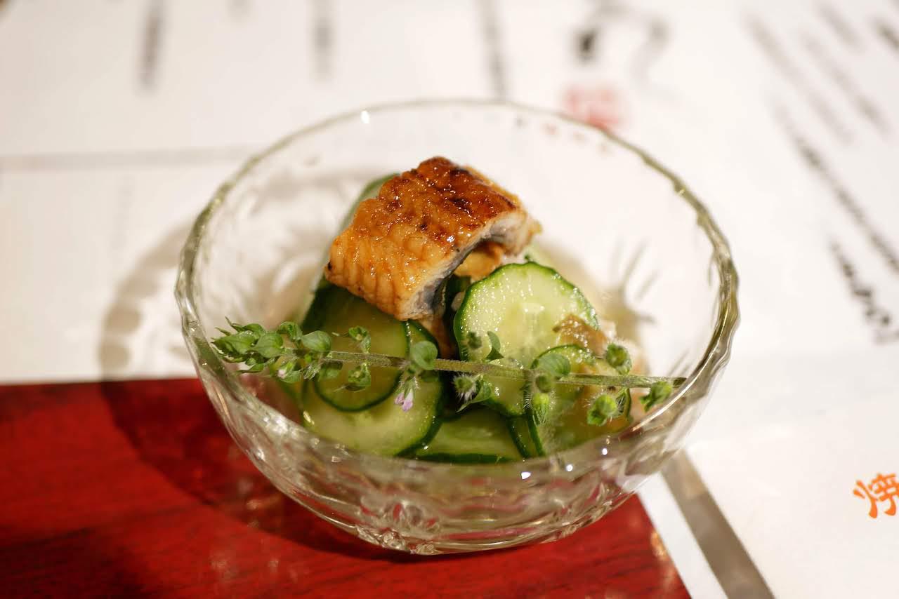 http://dinner.tokyo-review.com/images/0c7e6502d10118946f1ff33d1a35c667f7440c1a.jpg