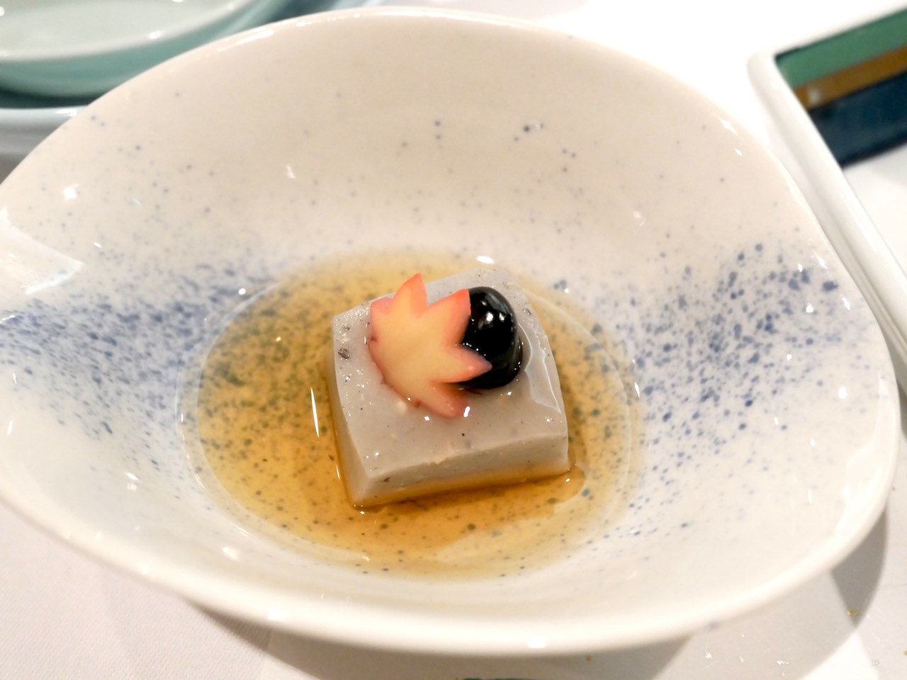 http://dinner.tokyo-review.com/images/1010562.jpg