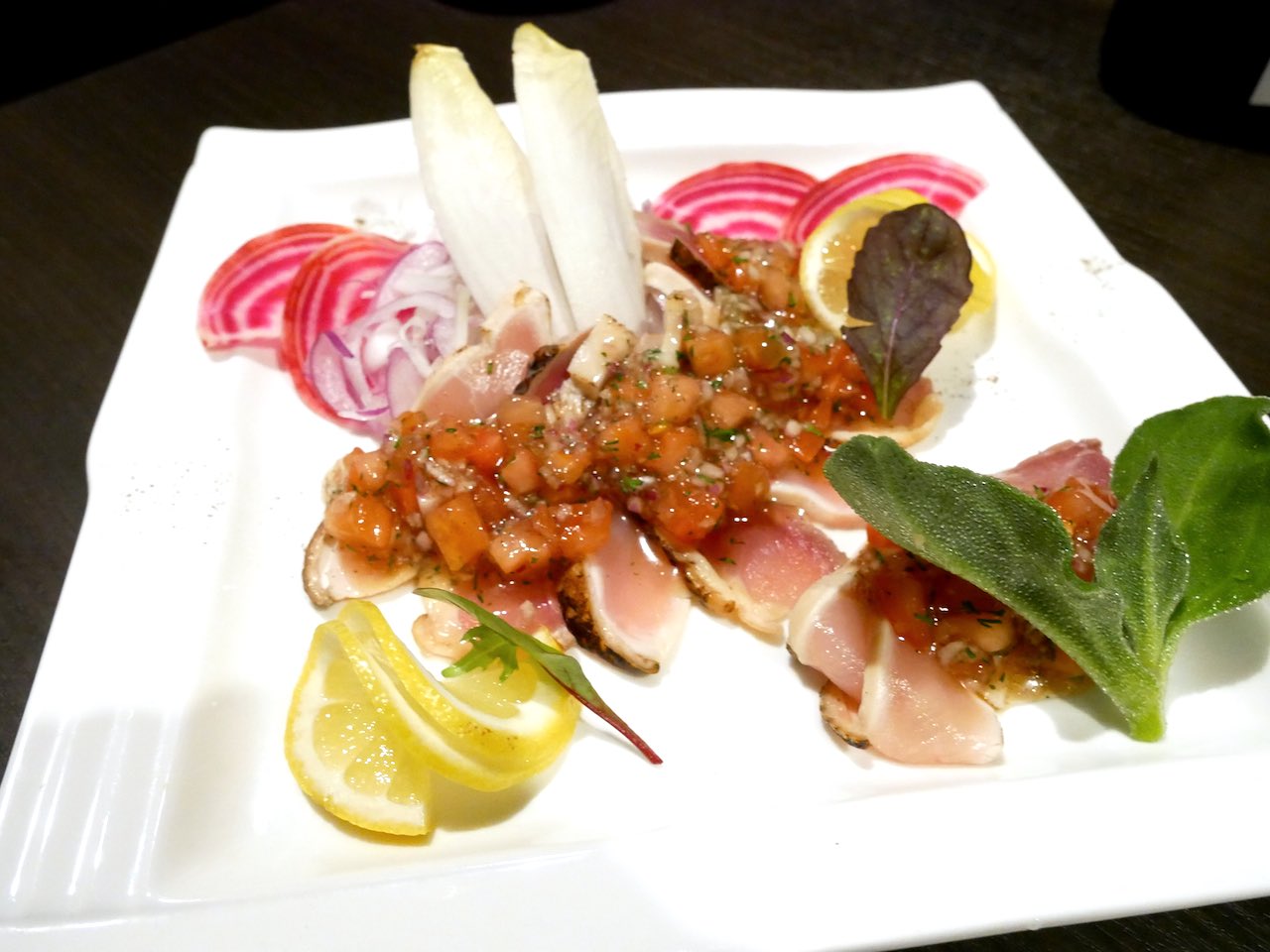 http://dinner.tokyo-review.com/images/1020363.jpg