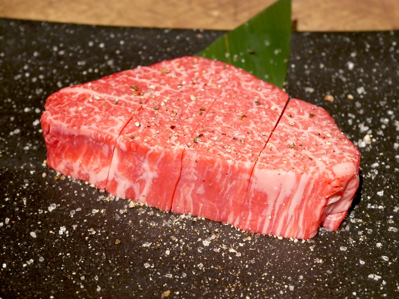http://dinner.tokyo-review.com/images/1020507.jpg