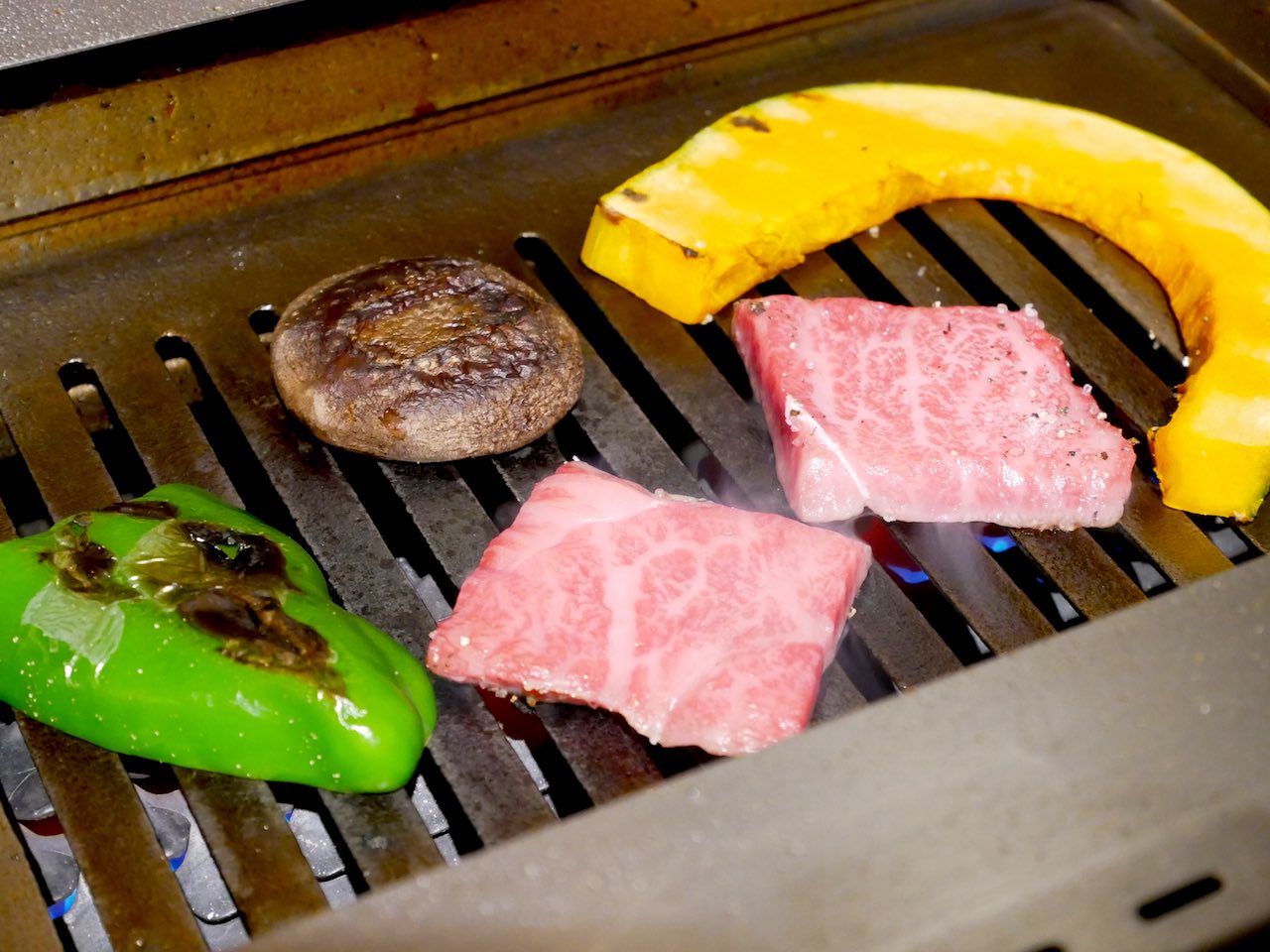 http://dinner.tokyo-review.com/images/1020547.jpg