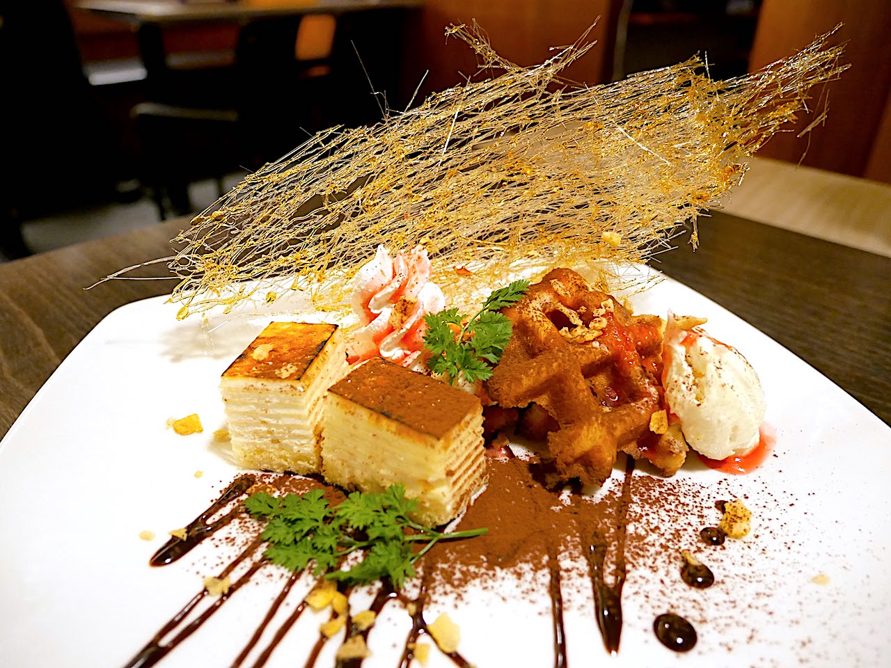 http://dinner.tokyo-review.com/images/1030303.jpg