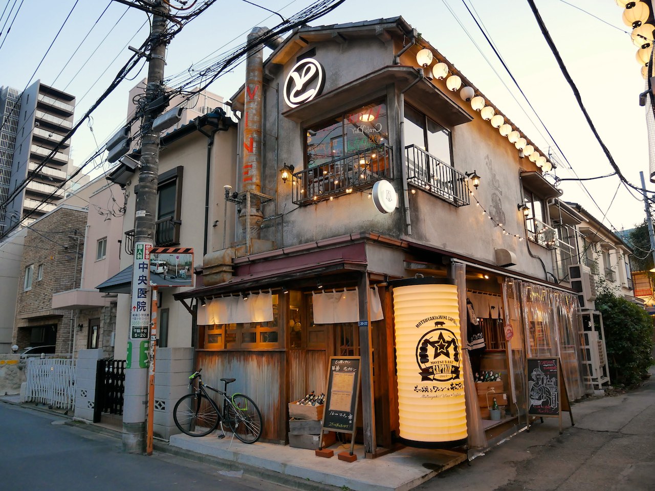 http://dinner.tokyo-review.com/images/1040697.jpg