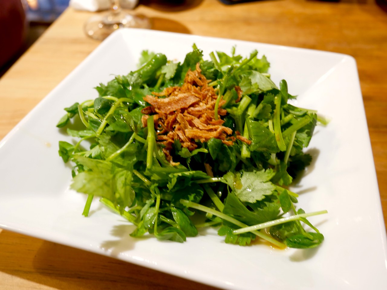 http://dinner.tokyo-review.com/images/1040715.jpg
