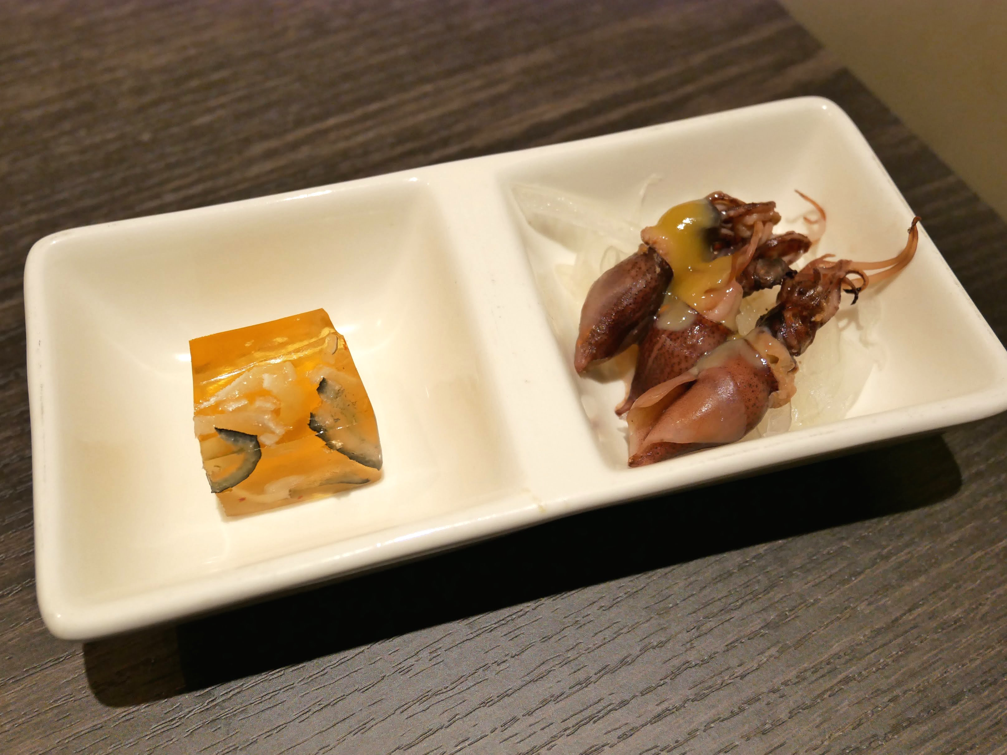 http://dinner.tokyo-review.com/images/1040864.jpg