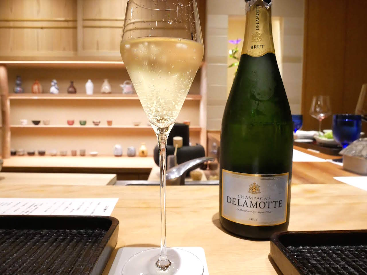http://dinner.tokyo-review.com/images/1090757.jpg