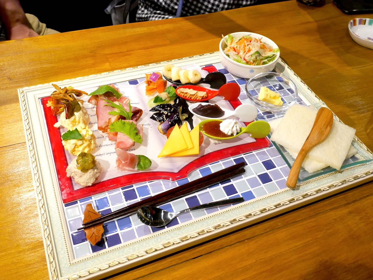 http://dinner.tokyo-review.com/images/1090989.jpg