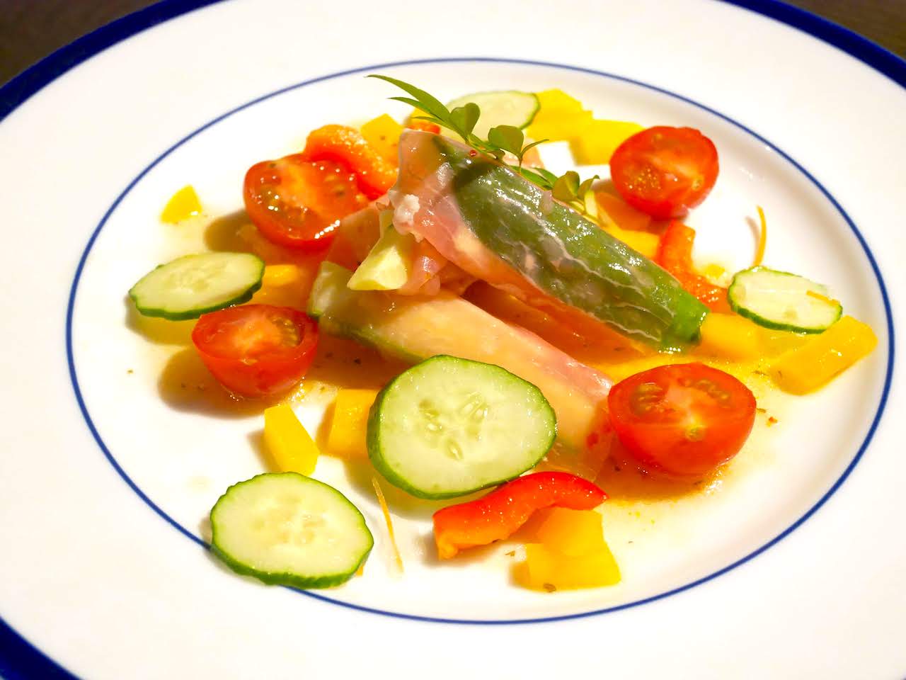 http://dinner.tokyo-review.com/images/1120222.jpg