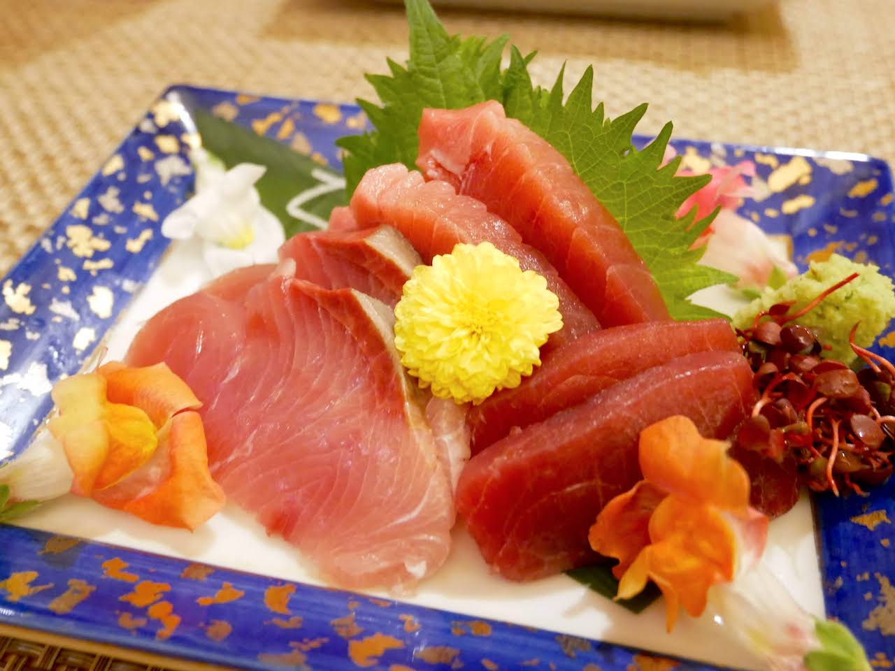 http://dinner.tokyo-review.com/images/1120307.jpg