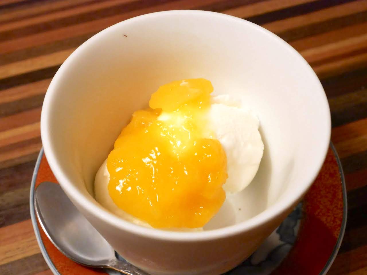 http://dinner.tokyo-review.com/images/1120820.jpg