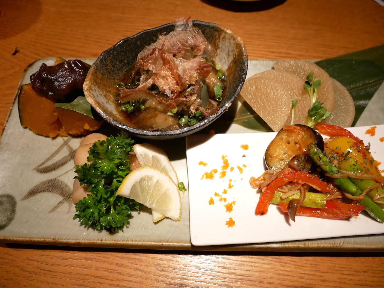 http://dinner.tokyo-review.com/images/1140511.jpg