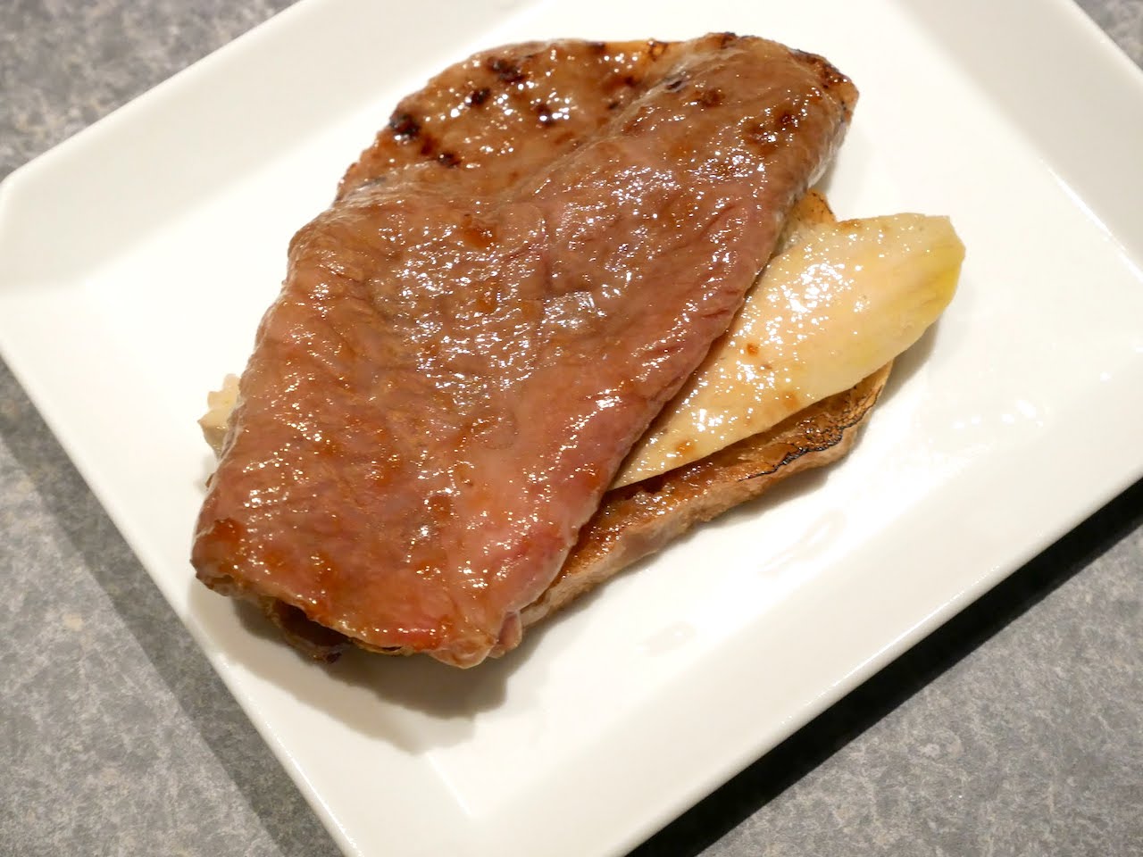 http://dinner.tokyo-review.com/images/1150311.jpg