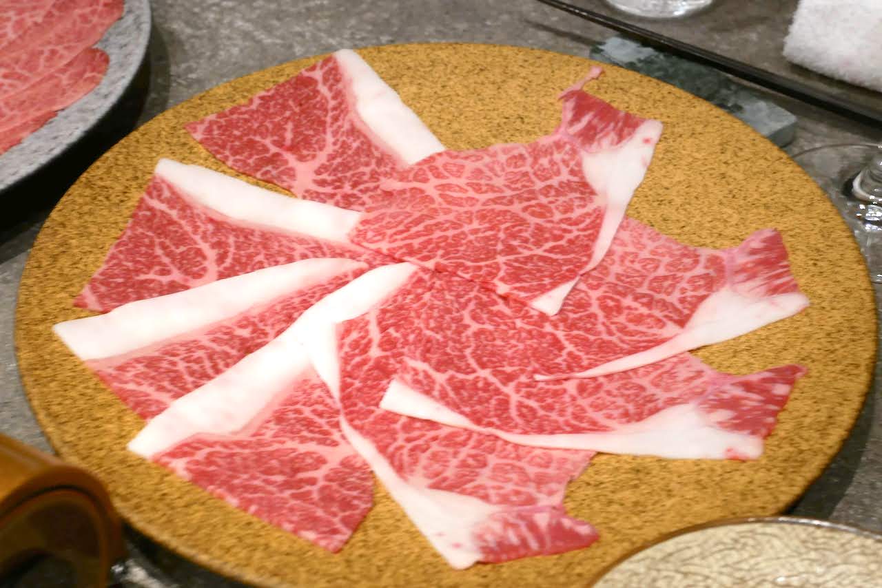http://dinner.tokyo-review.com/images/1160700.jpg