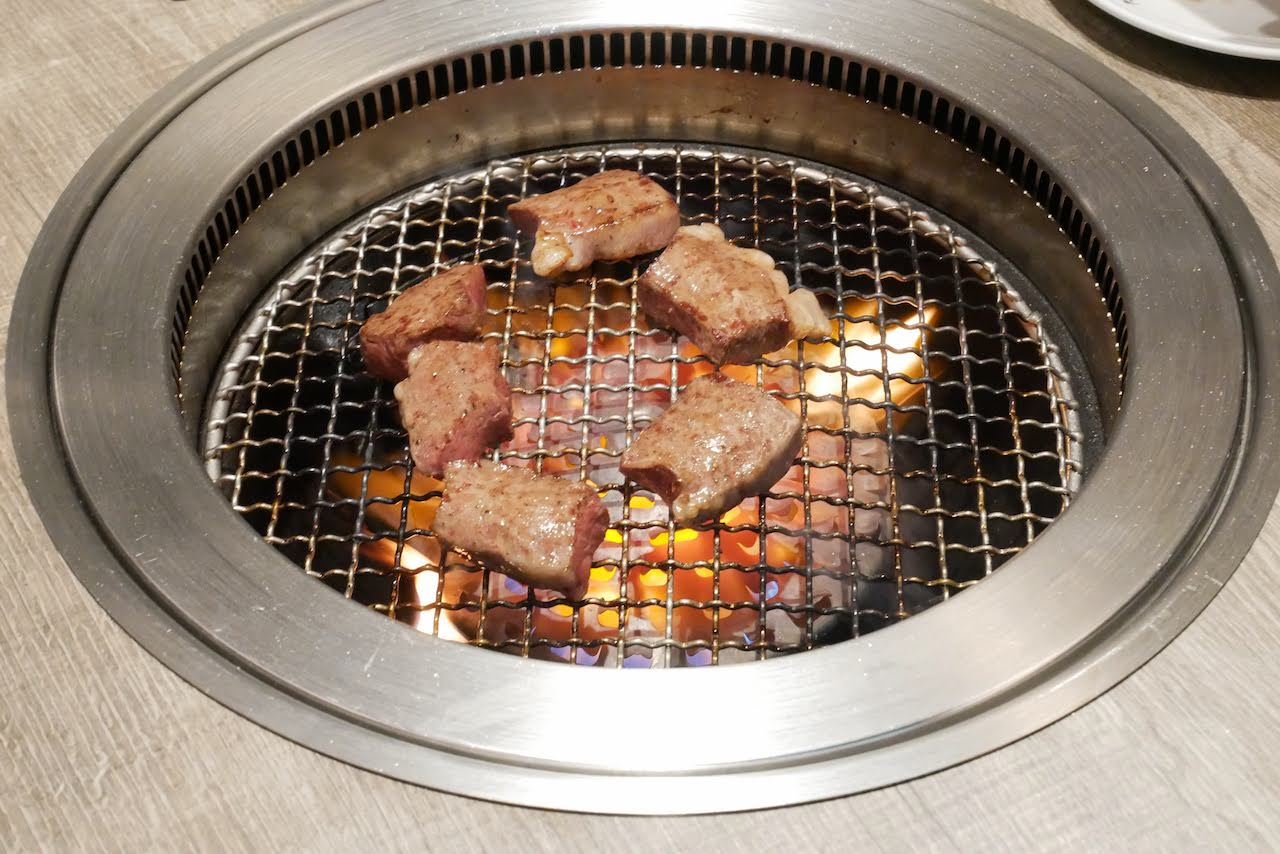 http://dinner.tokyo-review.com/images/1190511.jpg