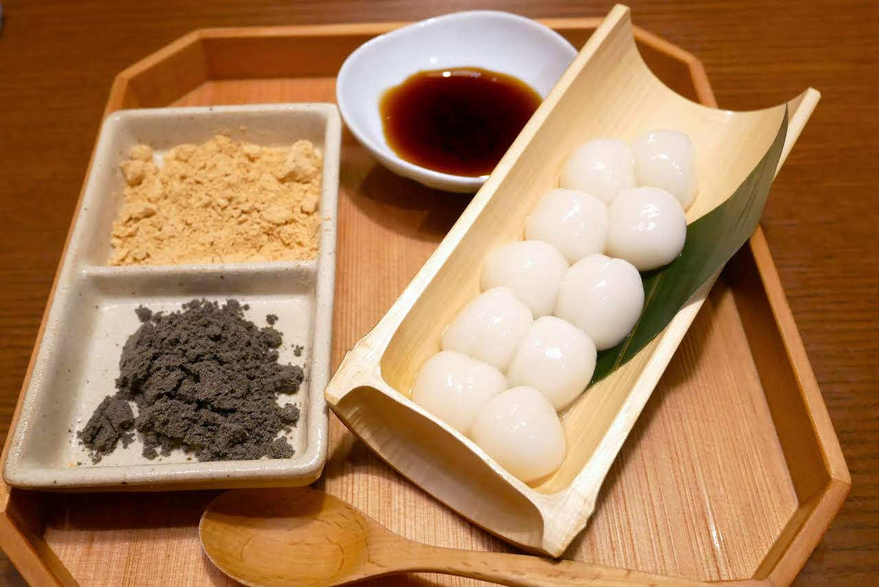 http://dinner.tokyo-review.com/images/1200400.jpg
