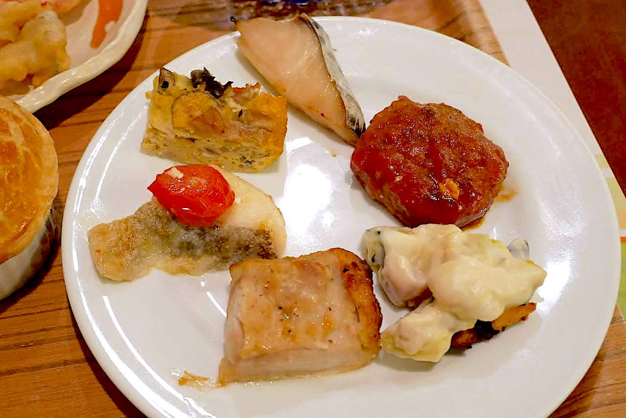http://dinner.tokyo-review.com/images/1220478.jpg