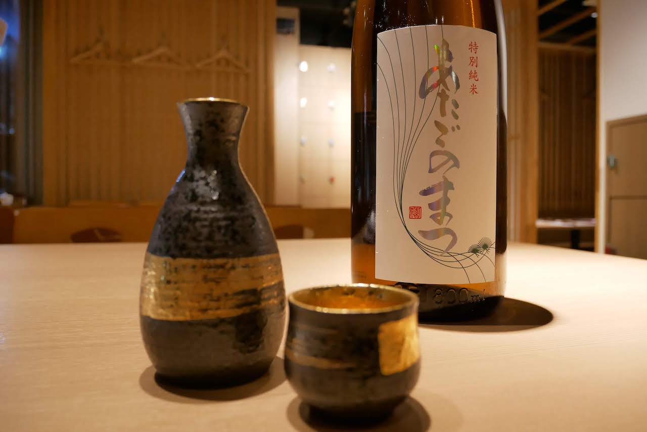 http://dinner.tokyo-review.com/images/1220596.jpg