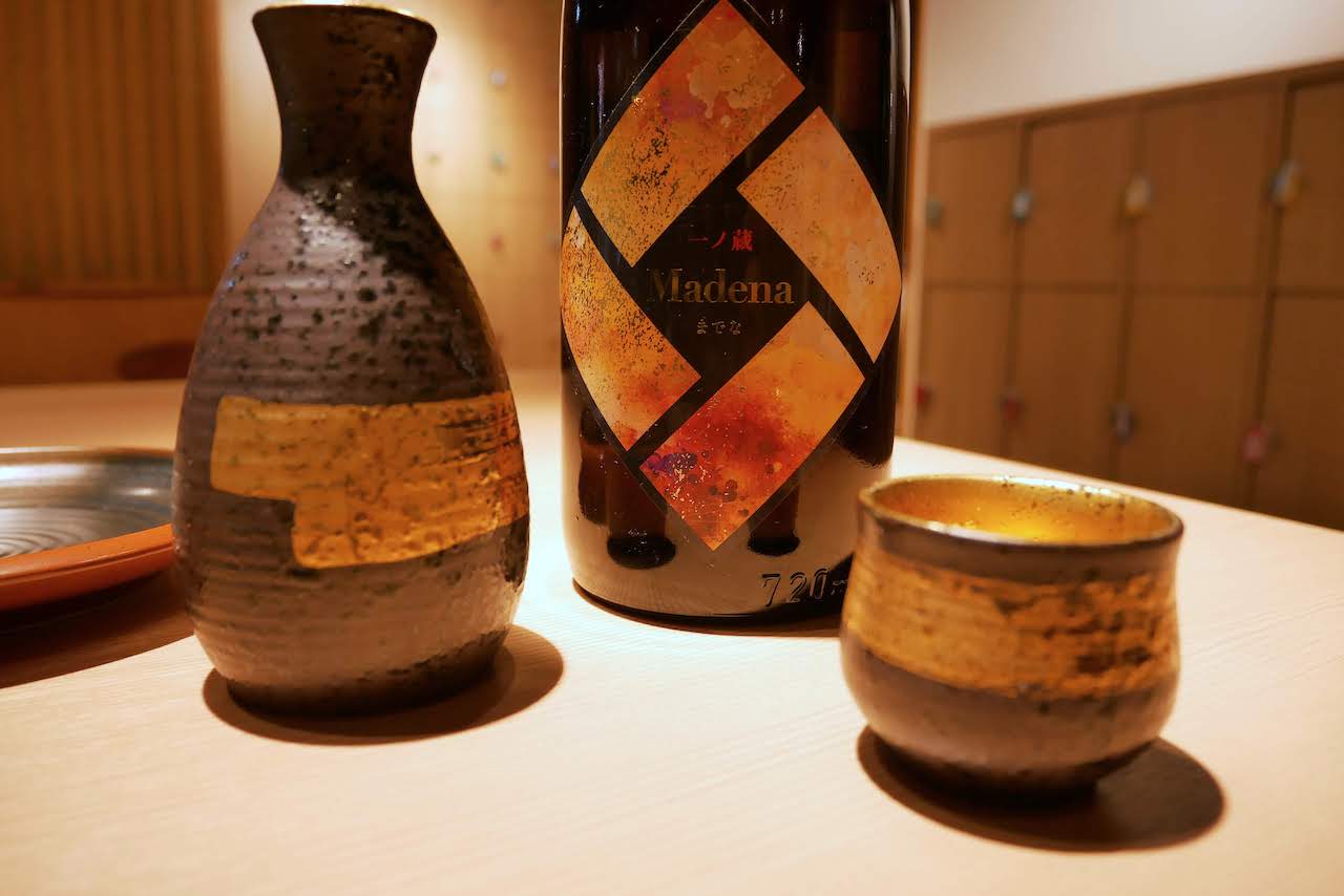 http://dinner.tokyo-review.com/images/1220617.jpg