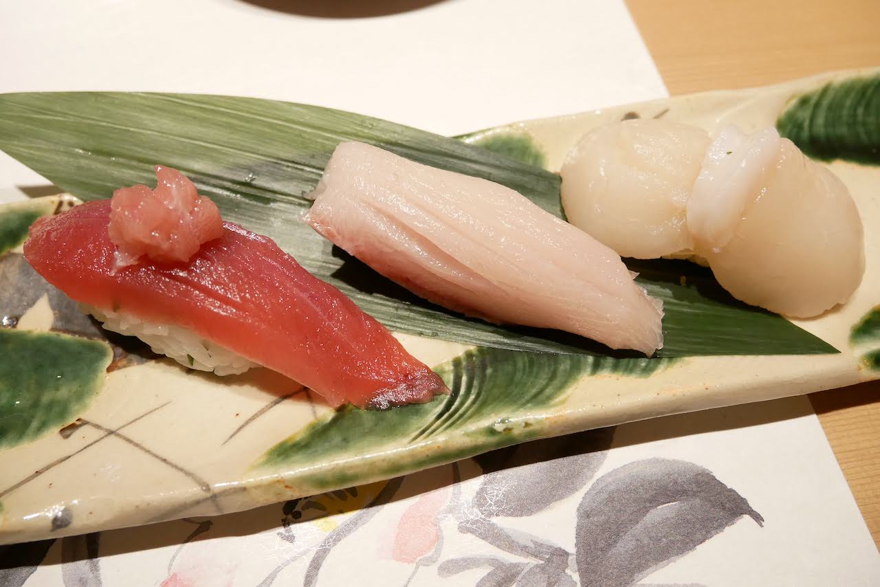 http://dinner.tokyo-review.com/images/1220622.jpg