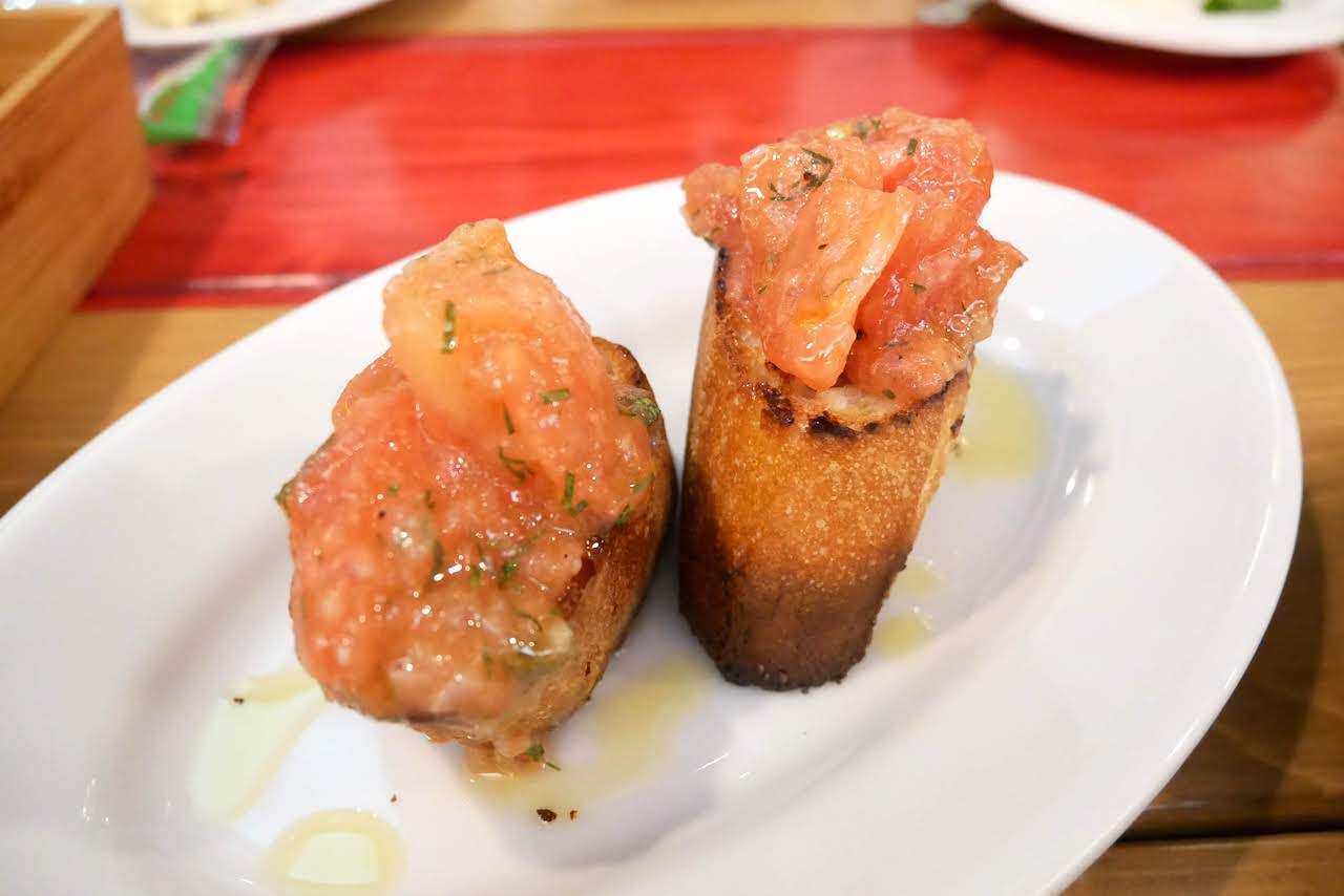 http://dinner.tokyo-review.com/images/1220692.jpg