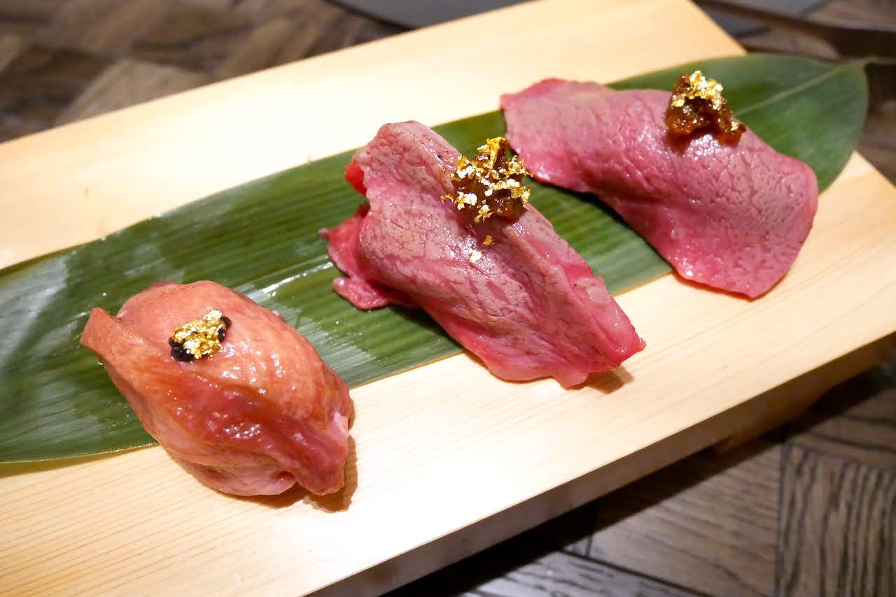 http://dinner.tokyo-review.com/images/1220897.jpg