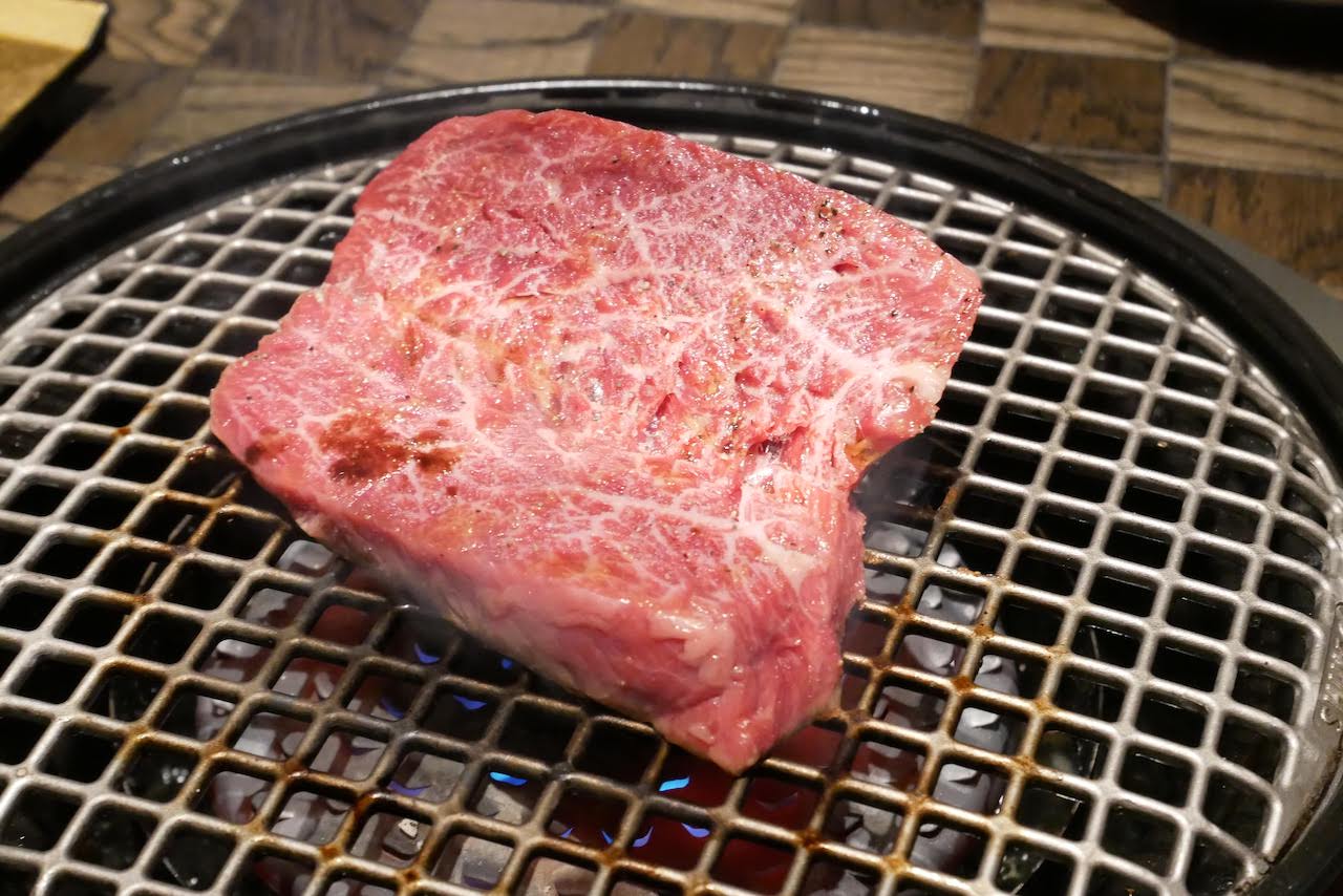 http://dinner.tokyo-review.com/images/1220922.jpg