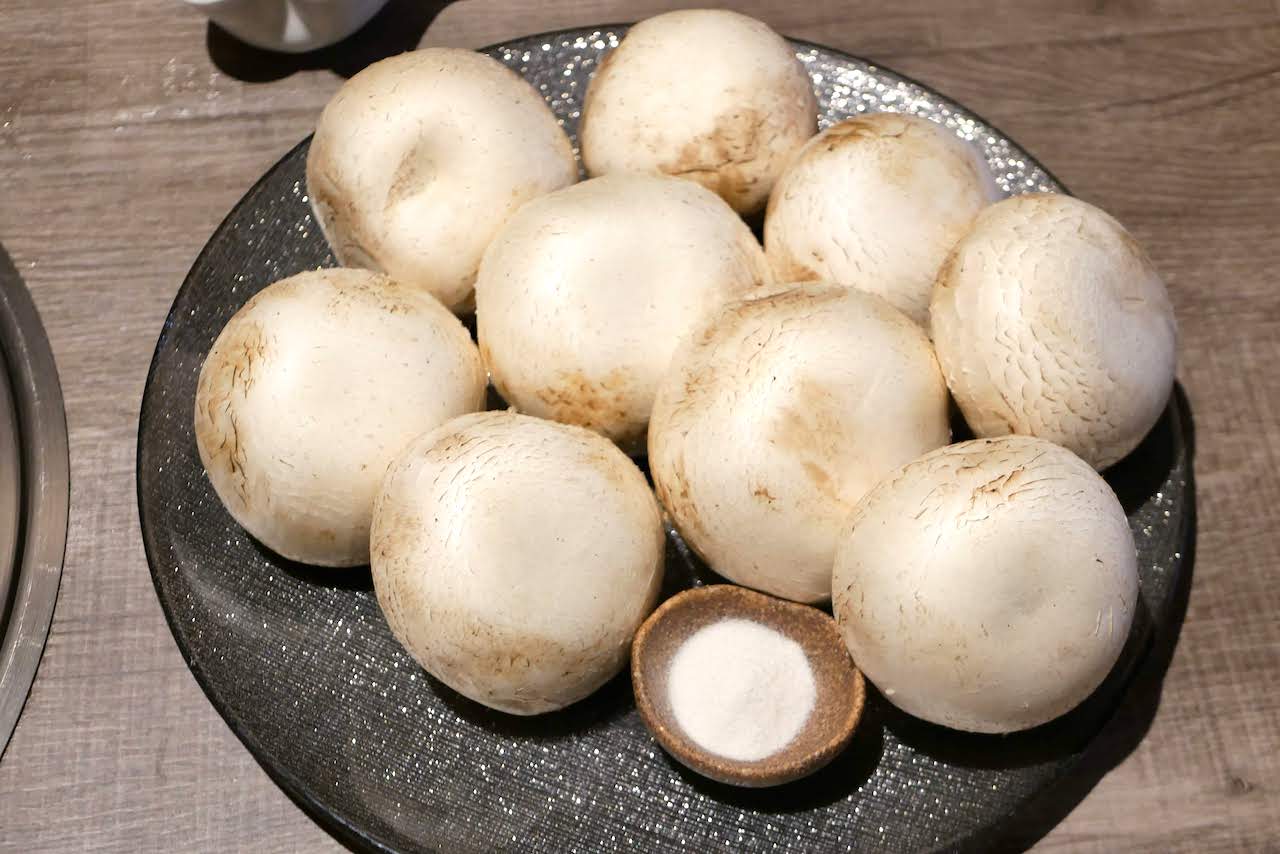 http://dinner.tokyo-review.com/images/1240602.jpg