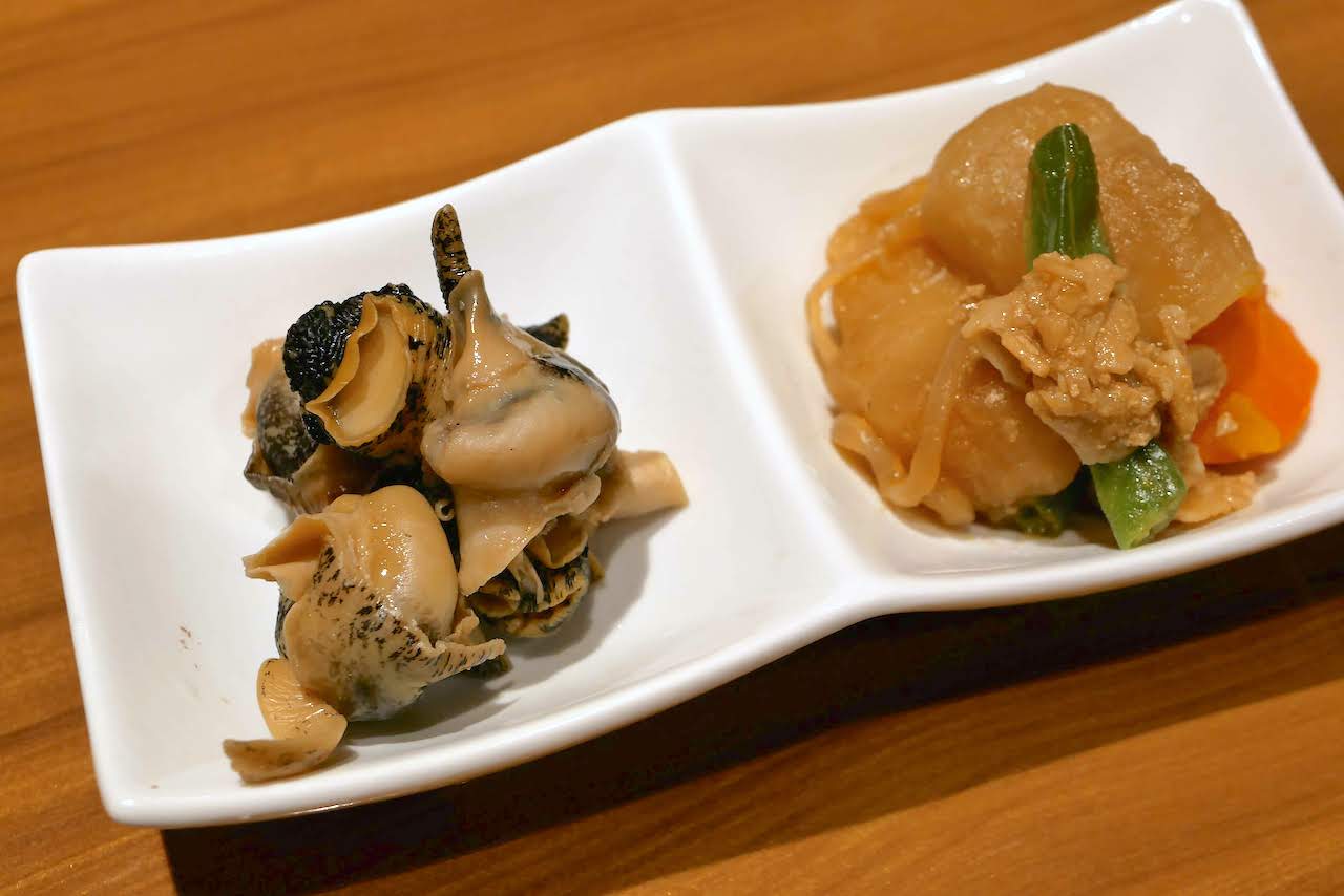 http://dinner.tokyo-review.com/images/1250718.jpg