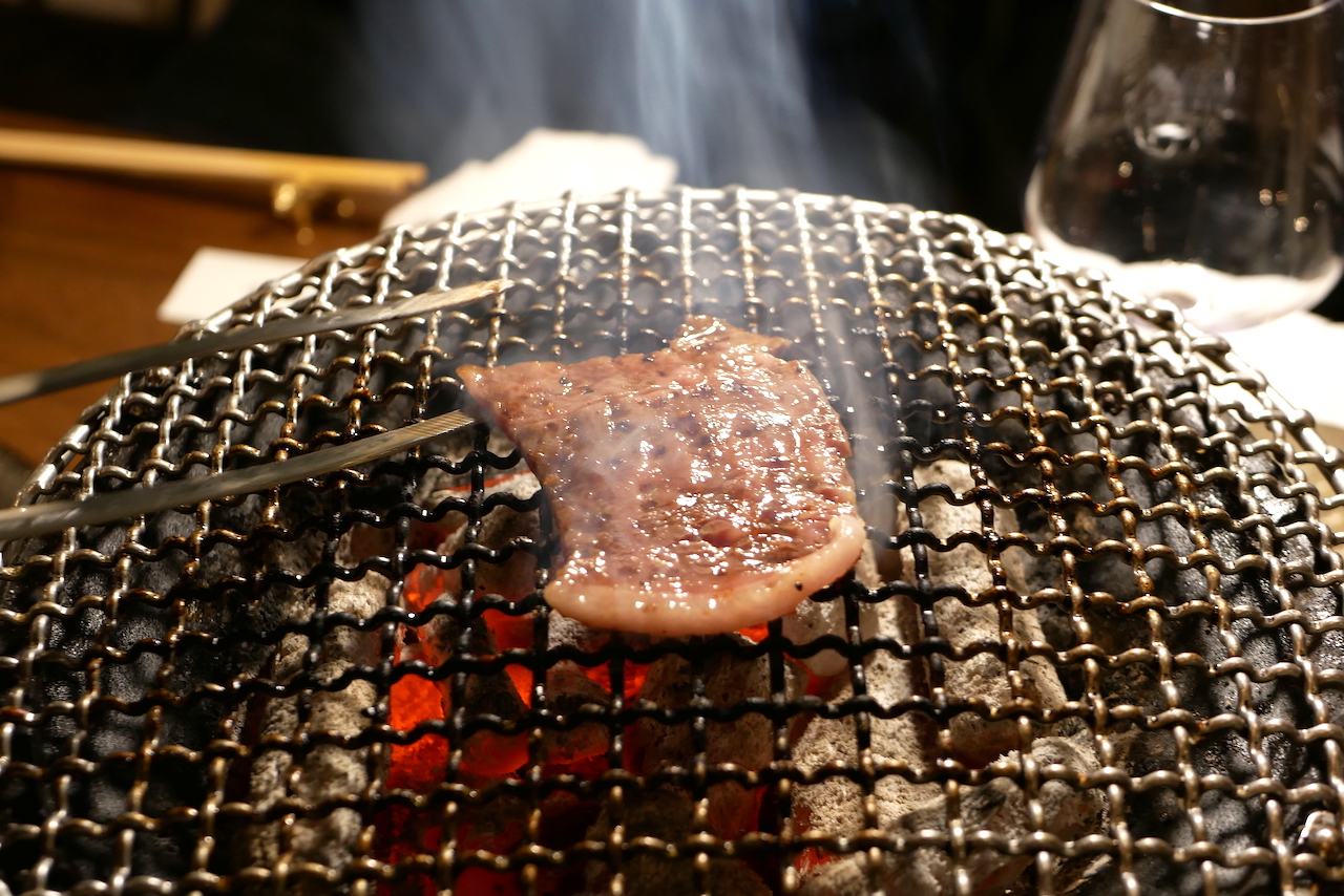 http://dinner.tokyo-review.com/images/1260101.jpg
