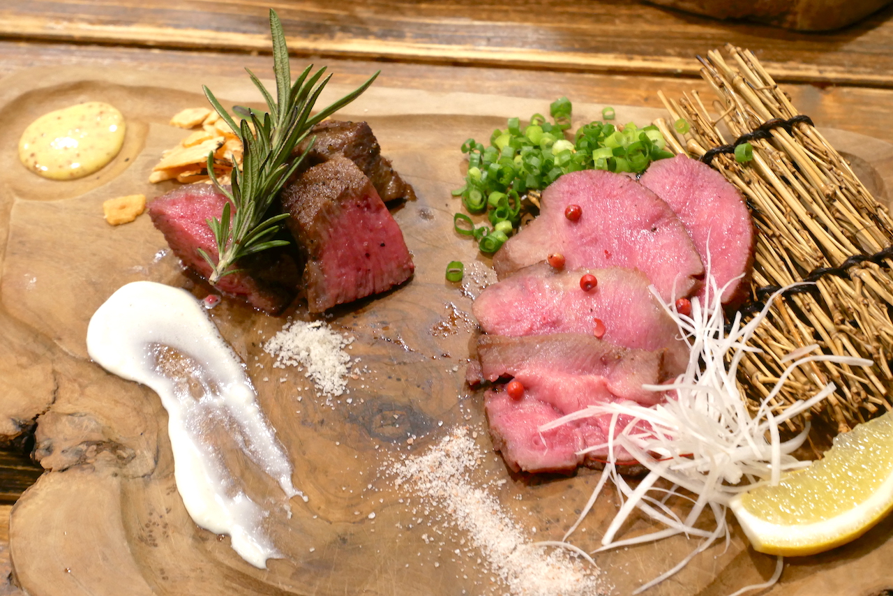 http://dinner.tokyo-review.com/images/1290064.jpg
