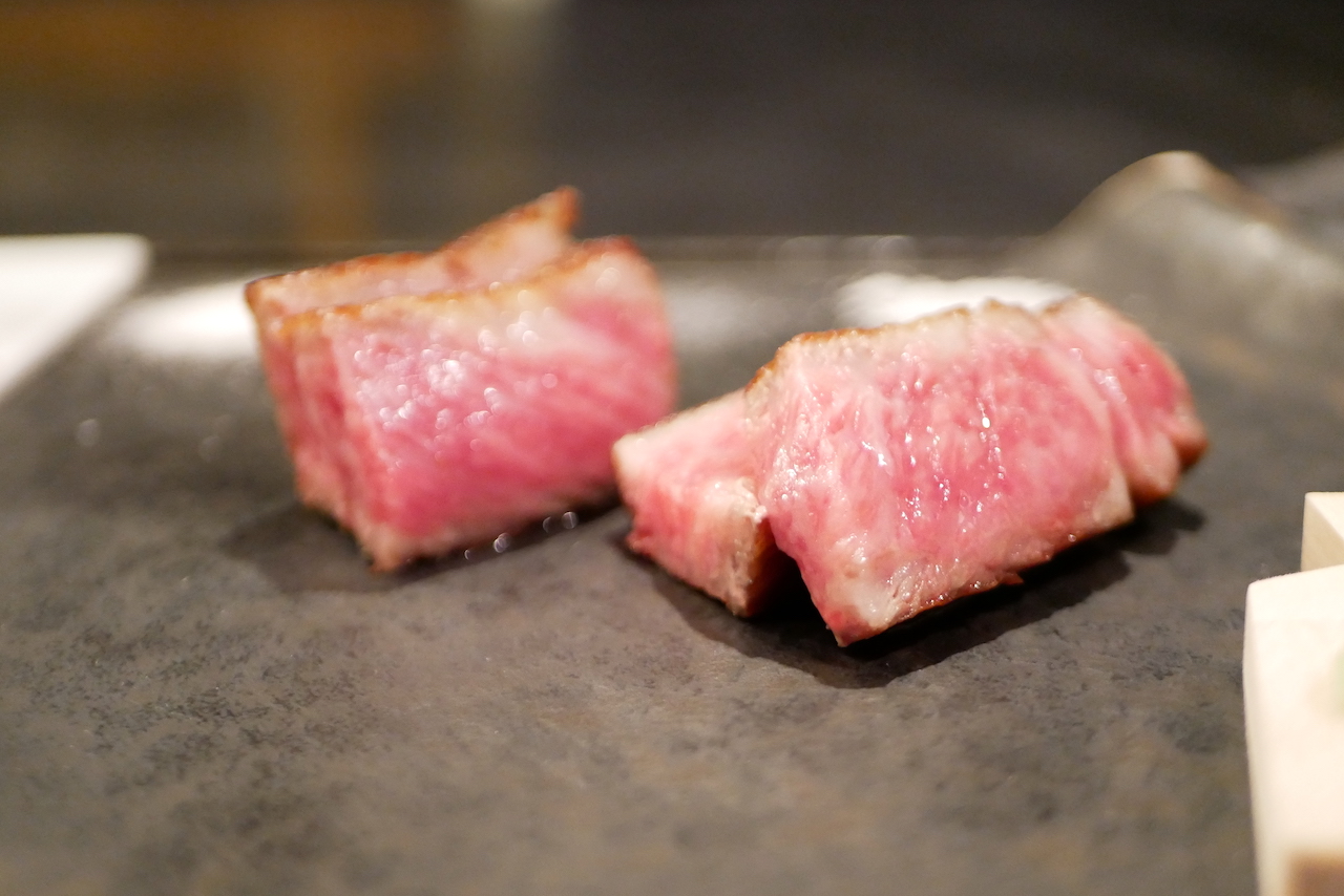 http://dinner.tokyo-review.com/images/1290749.jpg