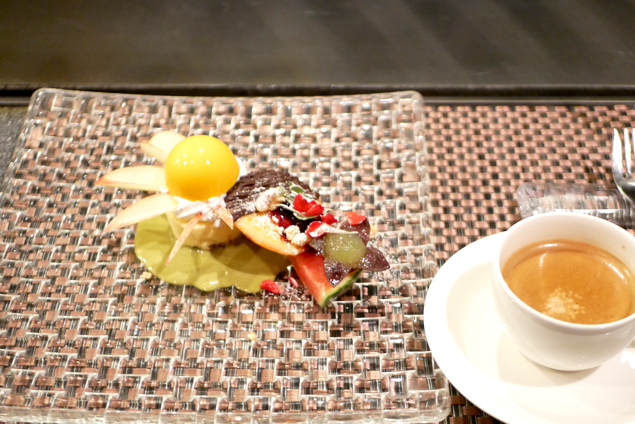 http://dinner.tokyo-review.com/images/1290773.jpg