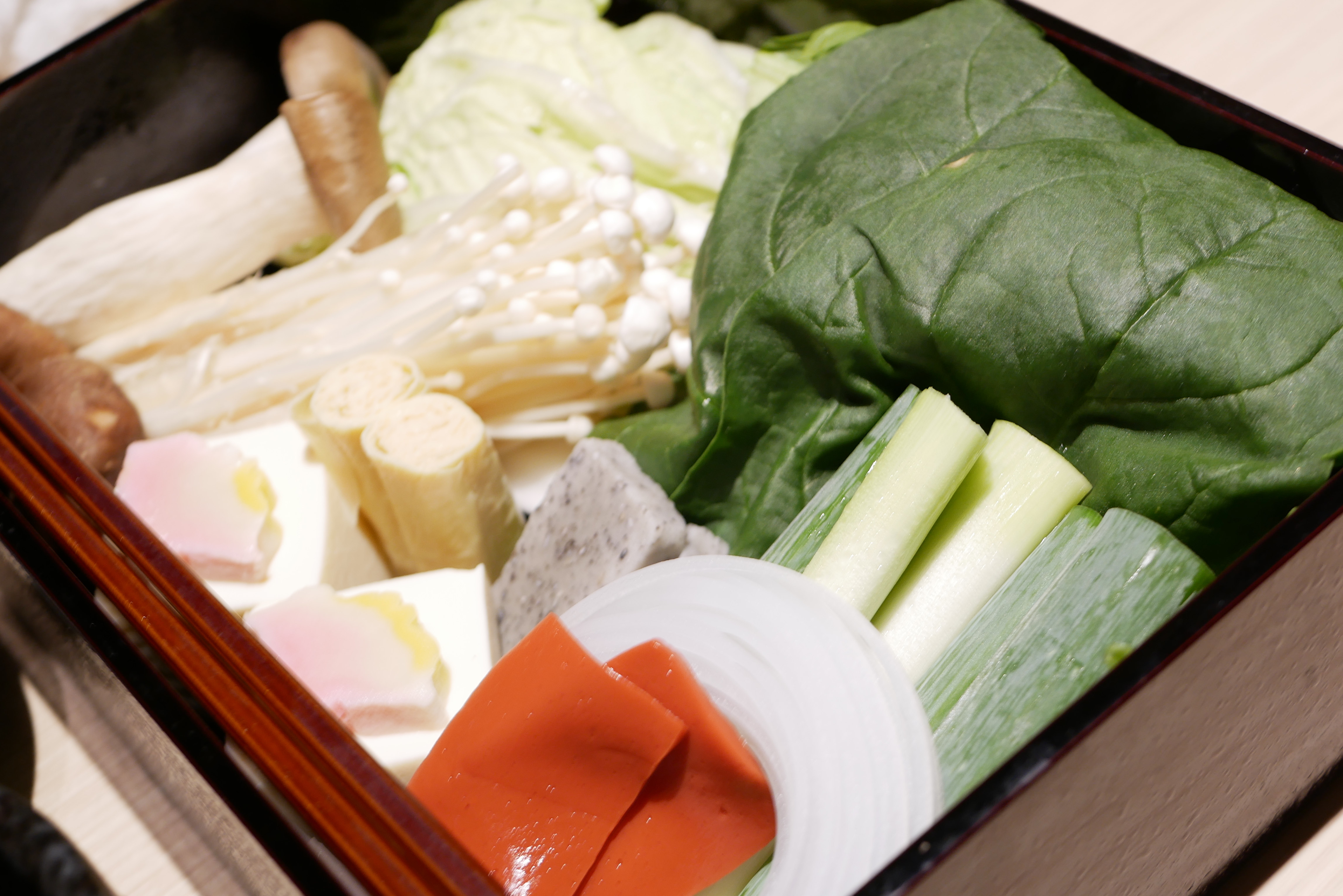 http://dinner.tokyo-review.com/images/1290843.jpg
