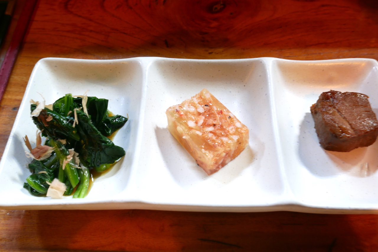 http://dinner.tokyo-review.com/images/1300536.jpg